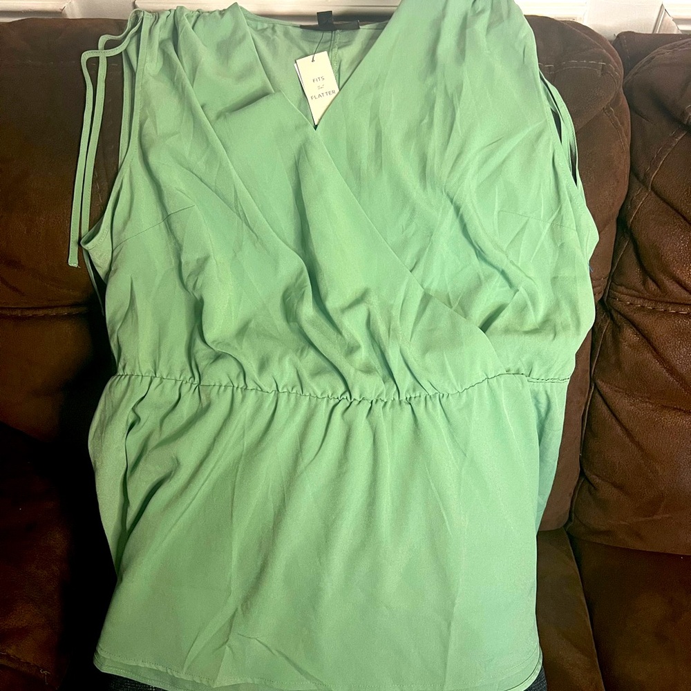 Lane Bryant Seafoam Green Wrap Top size18/20